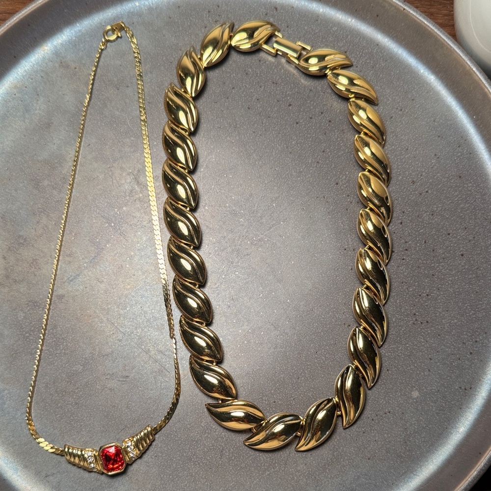 Gold and Red Gem Necklace Set